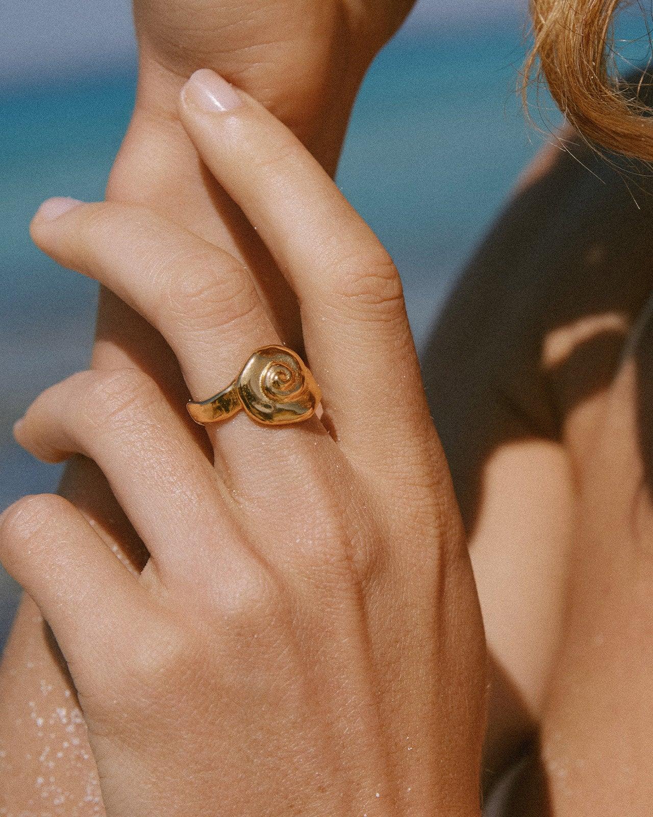 Bague Ammoni