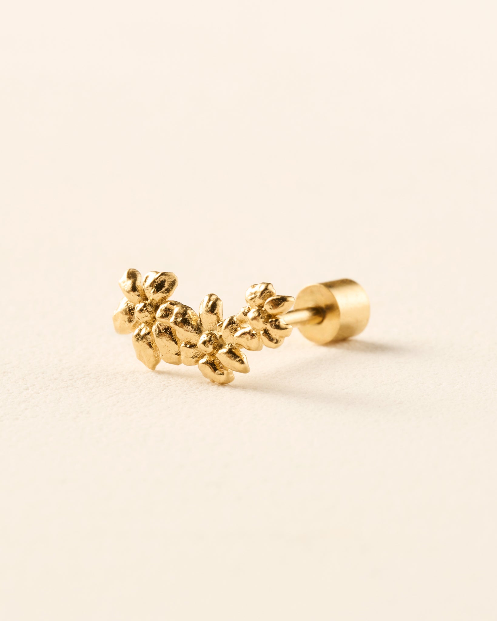 Stud Piercing Rosaria