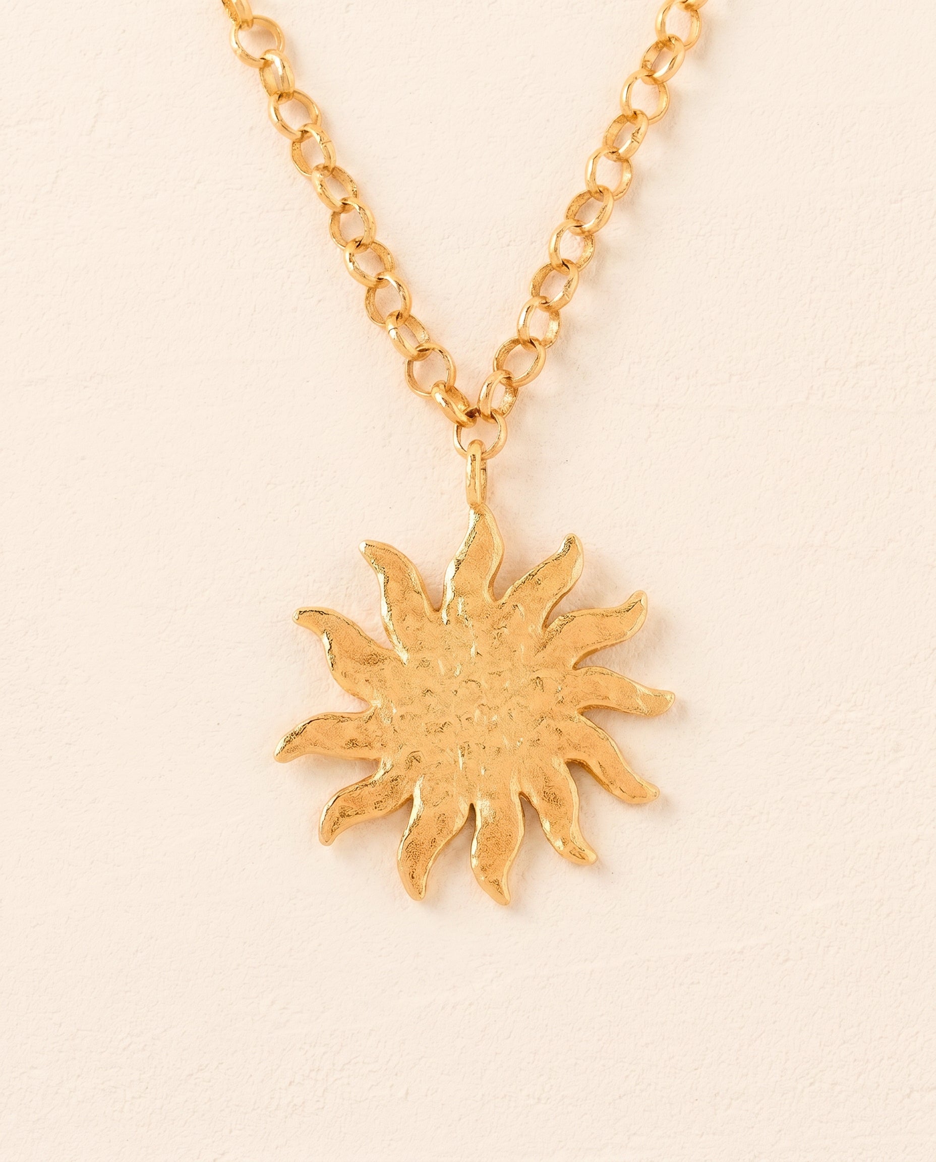 Collana Helio