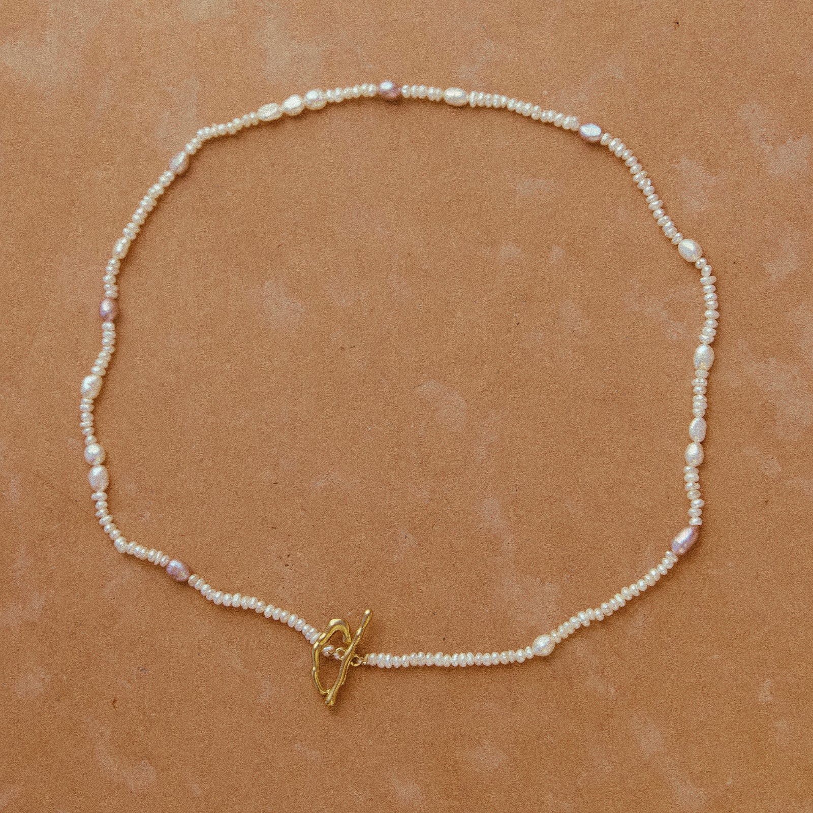 Oia Choker