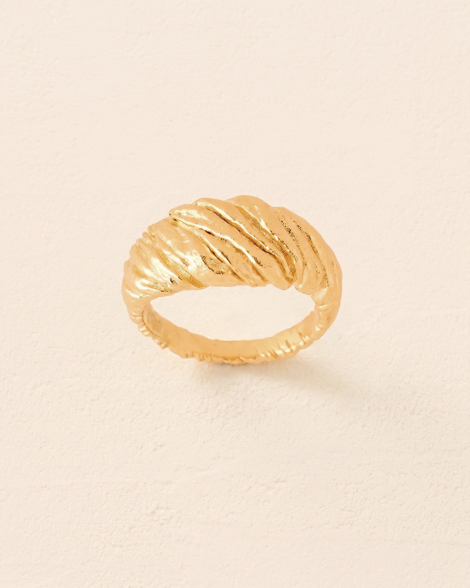 Zeta Ring