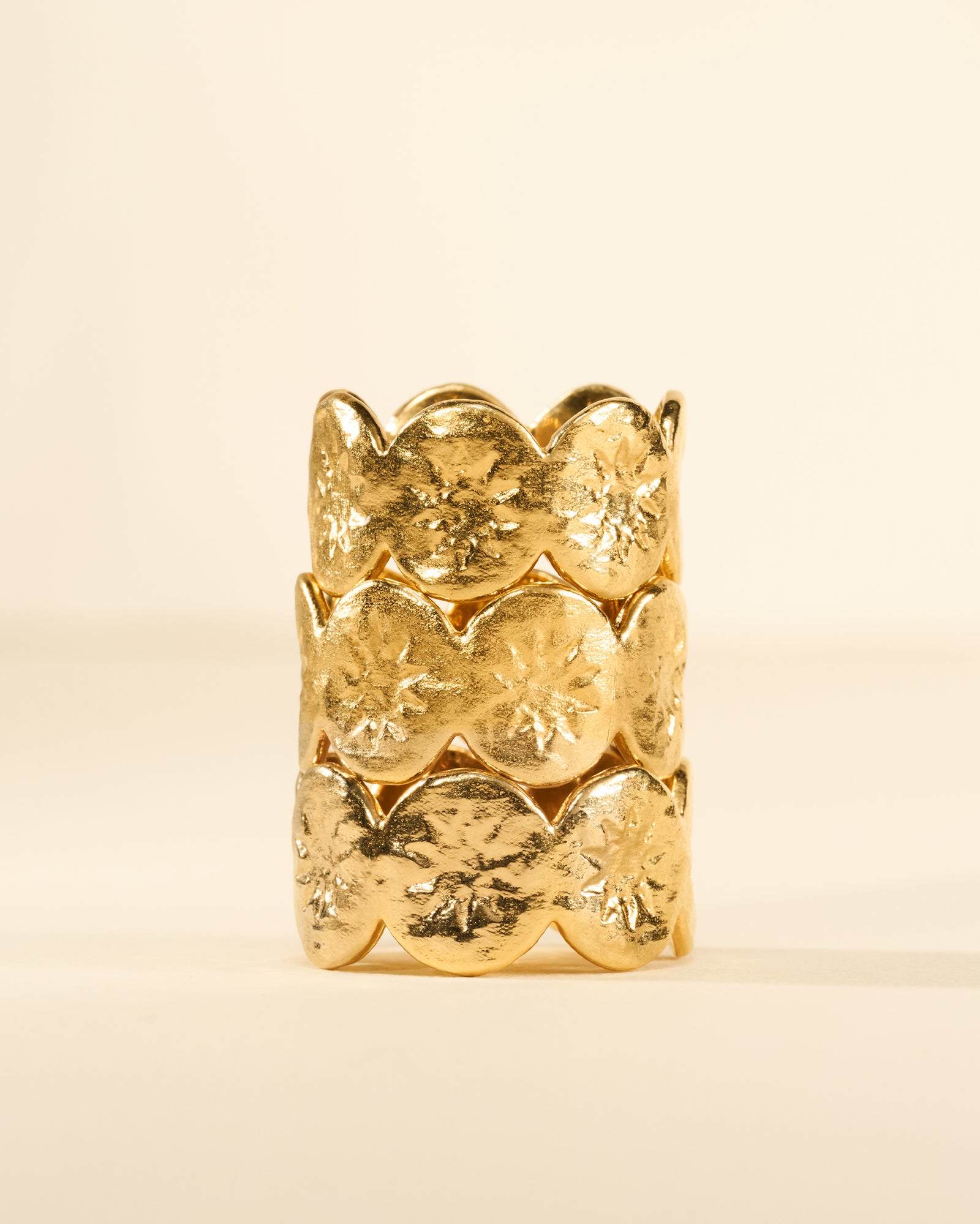 Soléos Ring