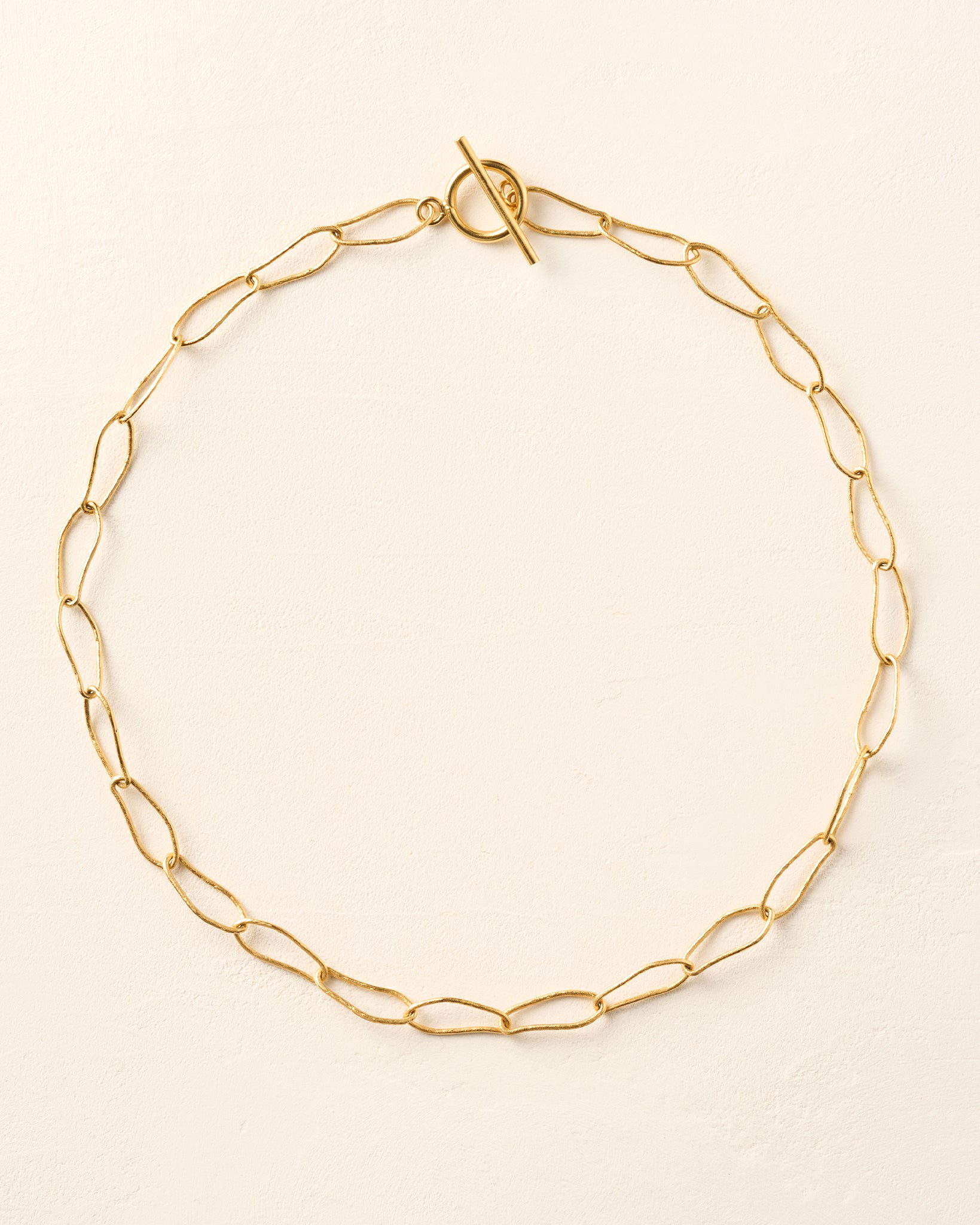 Choker Horace