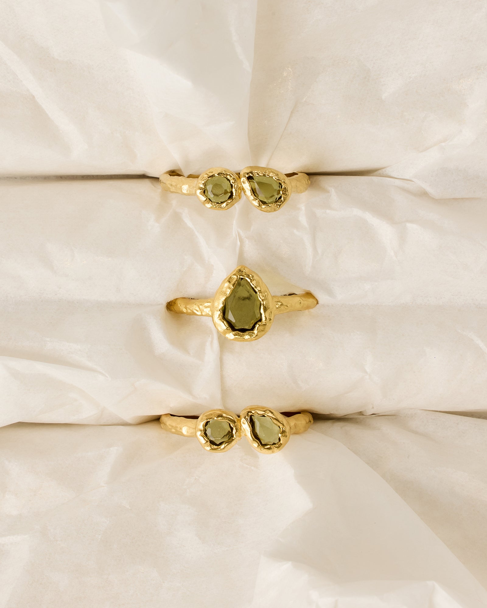Lysiana Ring