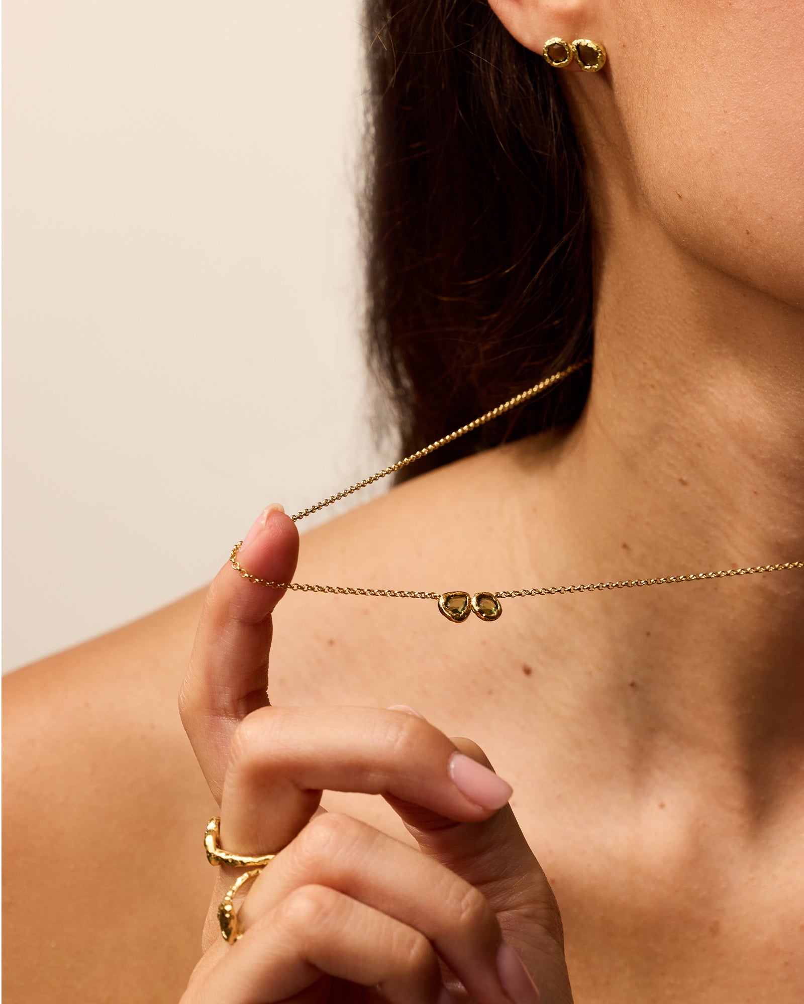 Lysiana Earrings