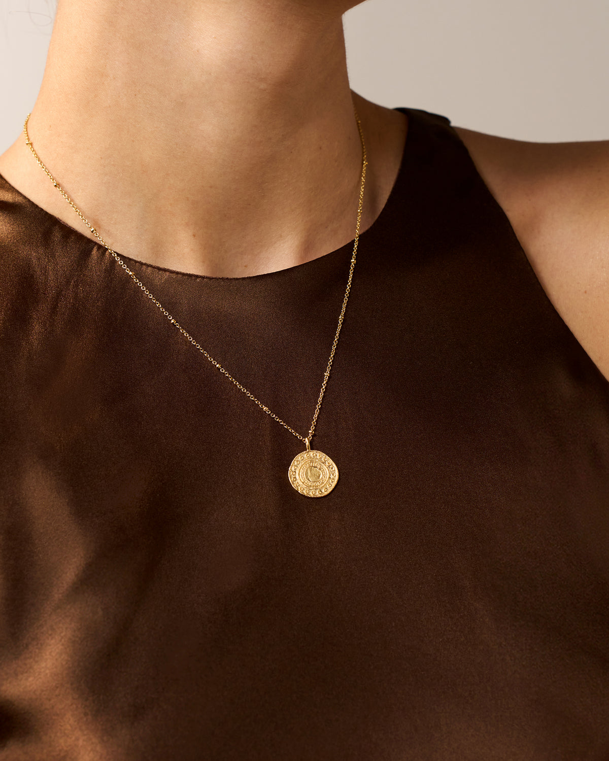 Alba Necklace