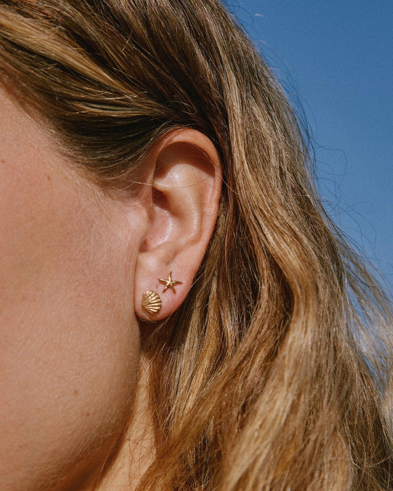 Almé Stud Earrings