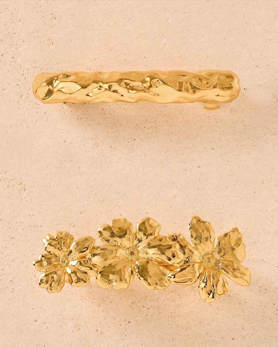 Accessories gold jewelry