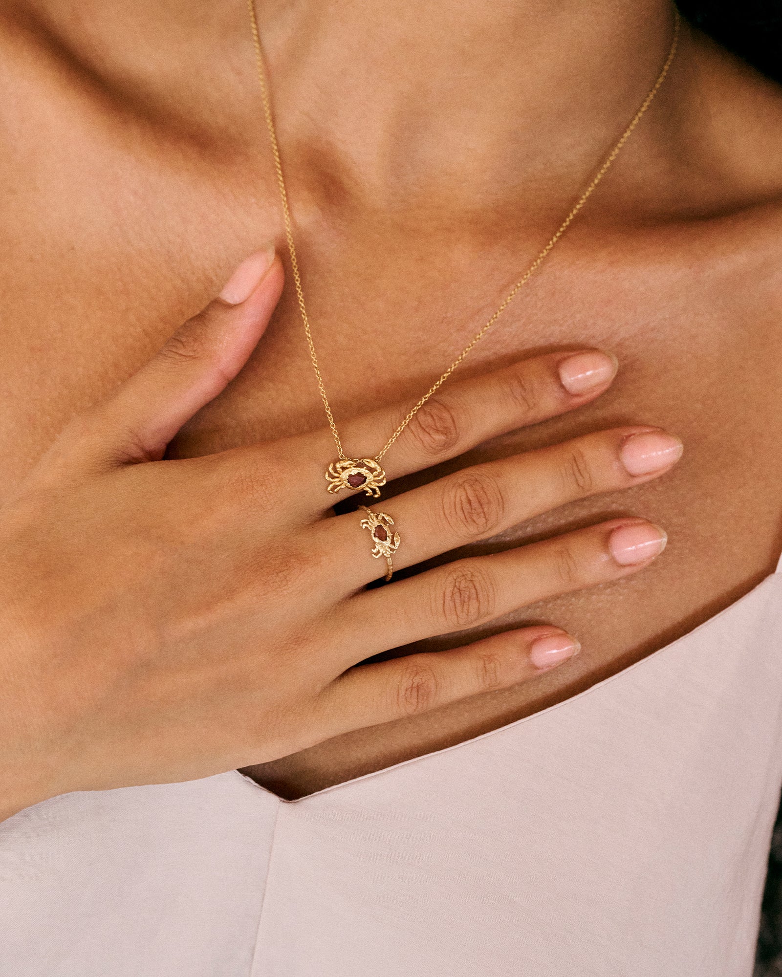 Collier Crabi