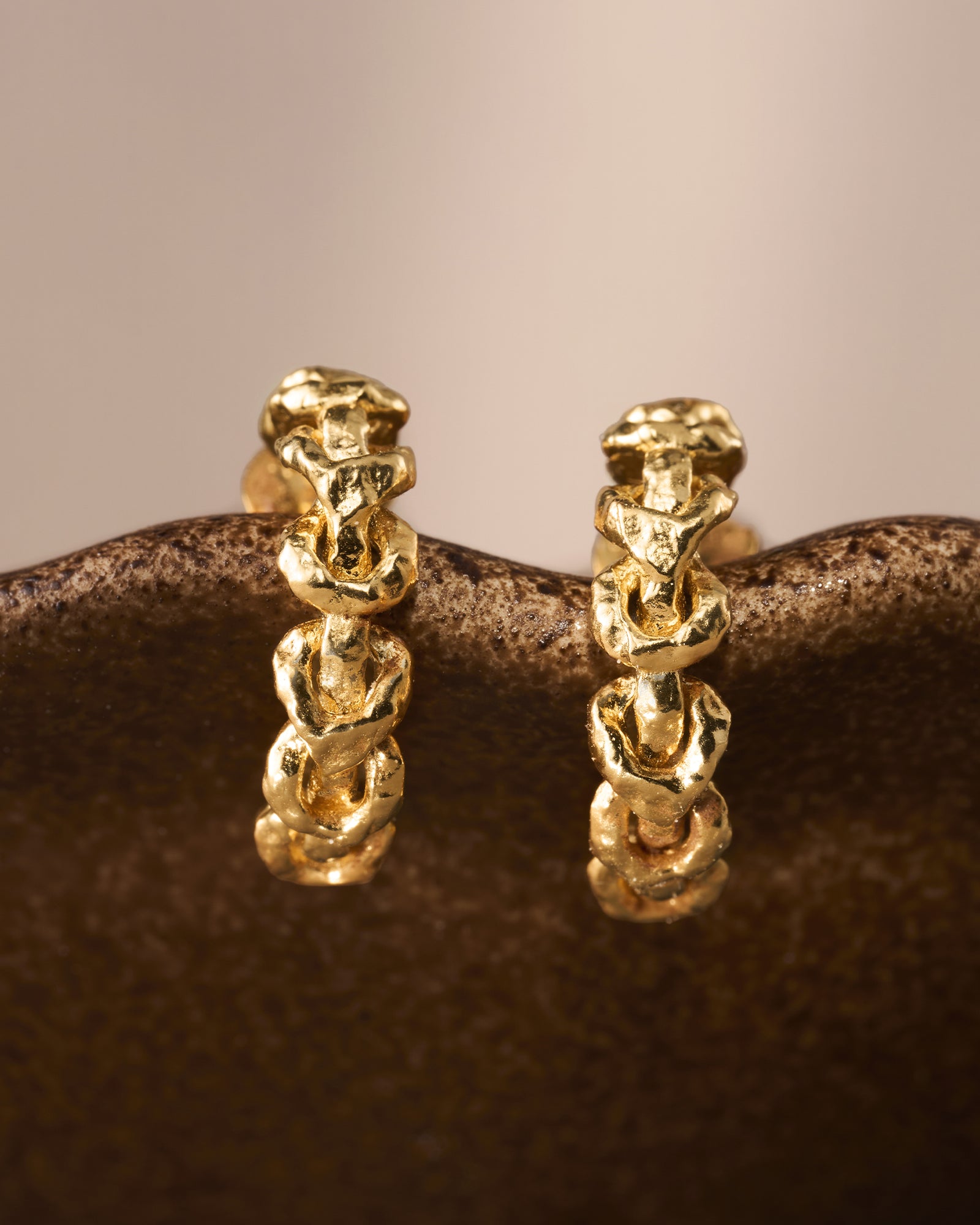 Nodi Hoop Earrings