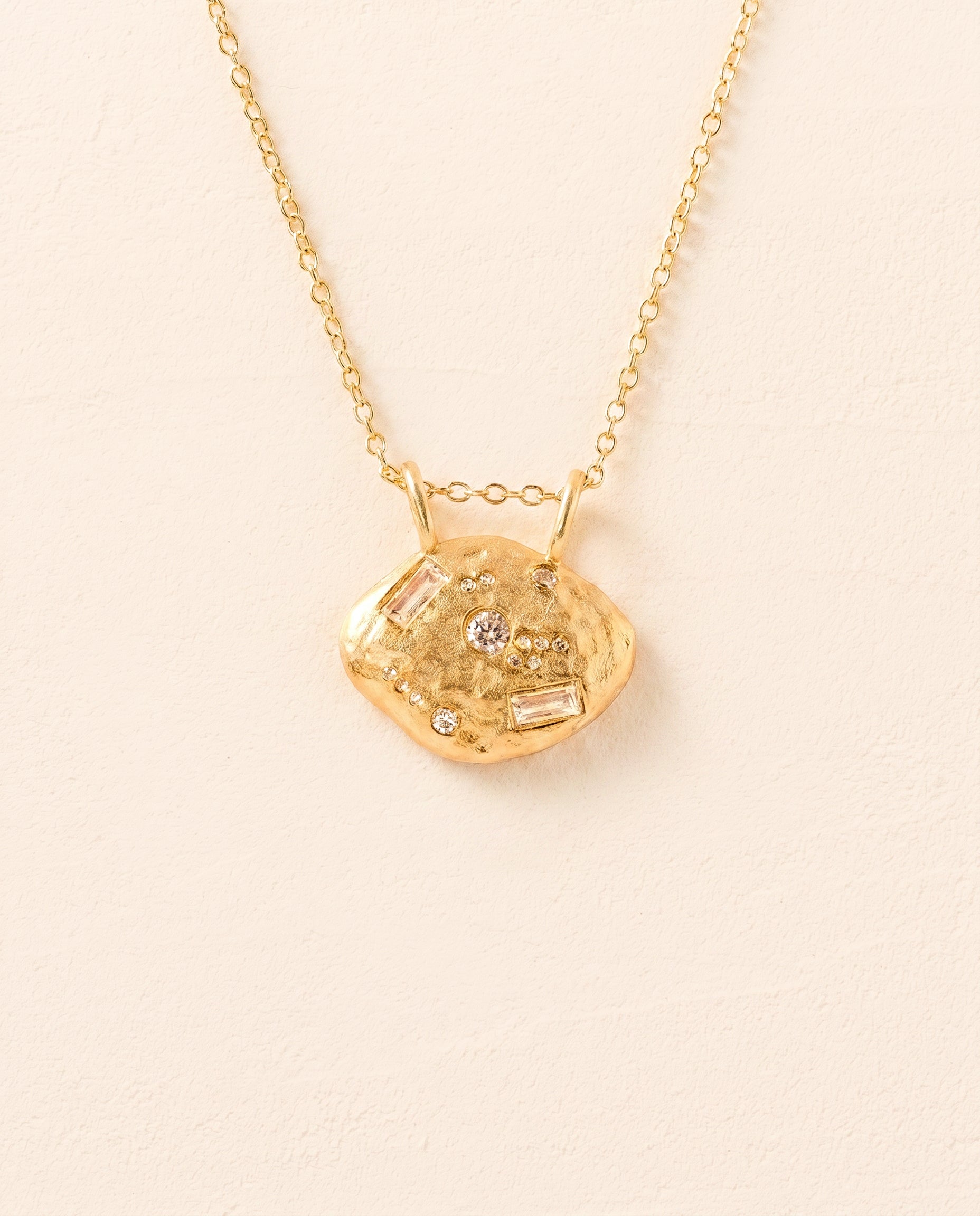 Collana Pépi